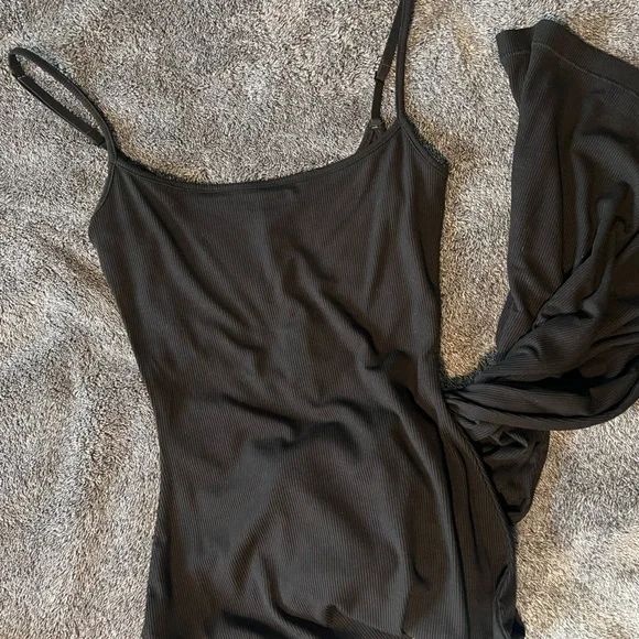 Skims Black Long Slip Dress - Picture 5 of 6